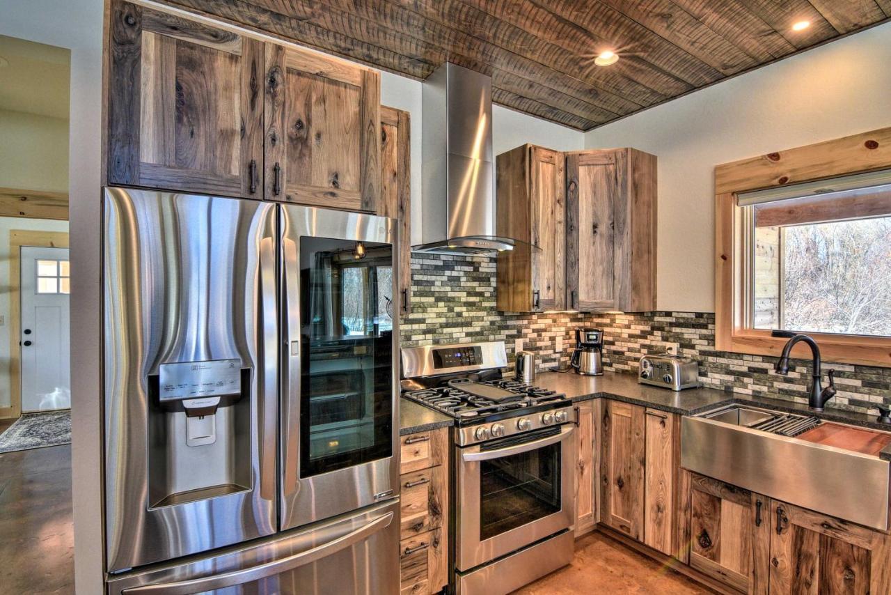 Riverfront Home With Bbq 2 Mi To Downtown Gunnison! Dış mekan fotoğraf