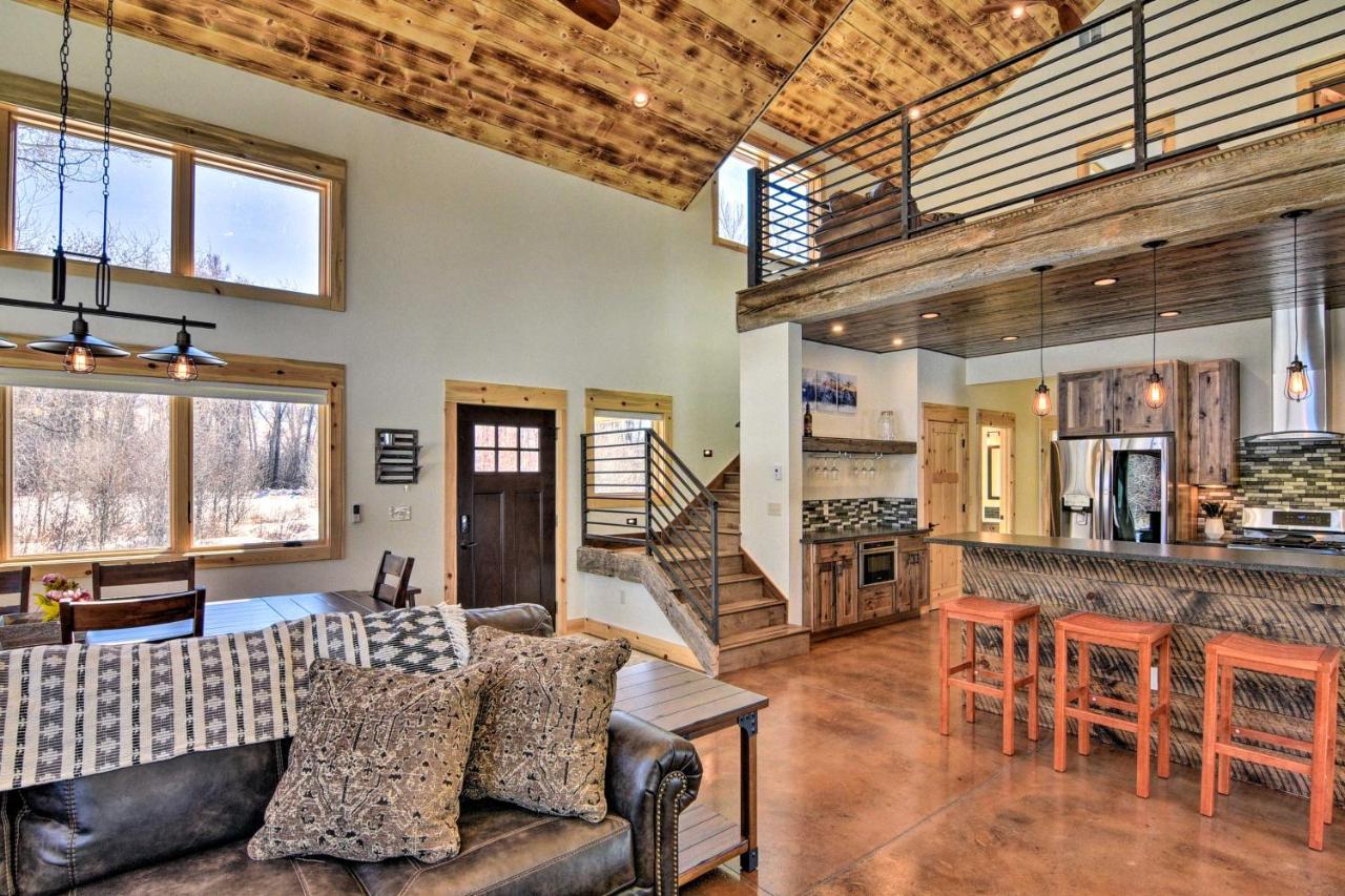 Riverfront Home With Bbq 2 Mi To Downtown Gunnison! Dış mekan fotoğraf