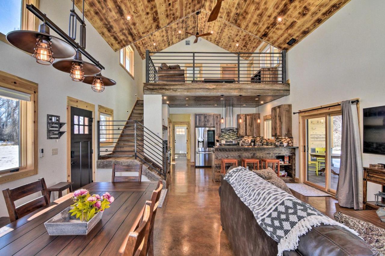 Riverfront Home With Bbq 2 Mi To Downtown Gunnison! Dış mekan fotoğraf